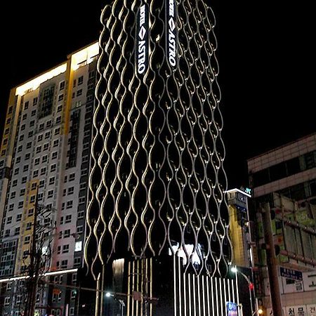 Astro Hotel Γιόνγιν Εξωτερικό φωτογραφία